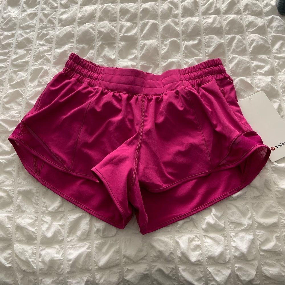 Lululemon Hotty Hot Shorts 2.5” Ripened Raspberry